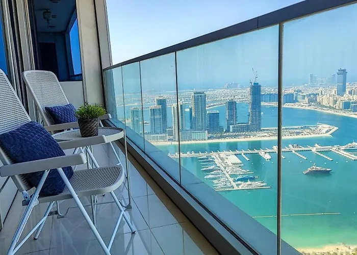 Exquisite, Luxe 1Bd Apartment, Unparalleled Sea Views, Prime Dubai Marina Location & Full Kitchen By \