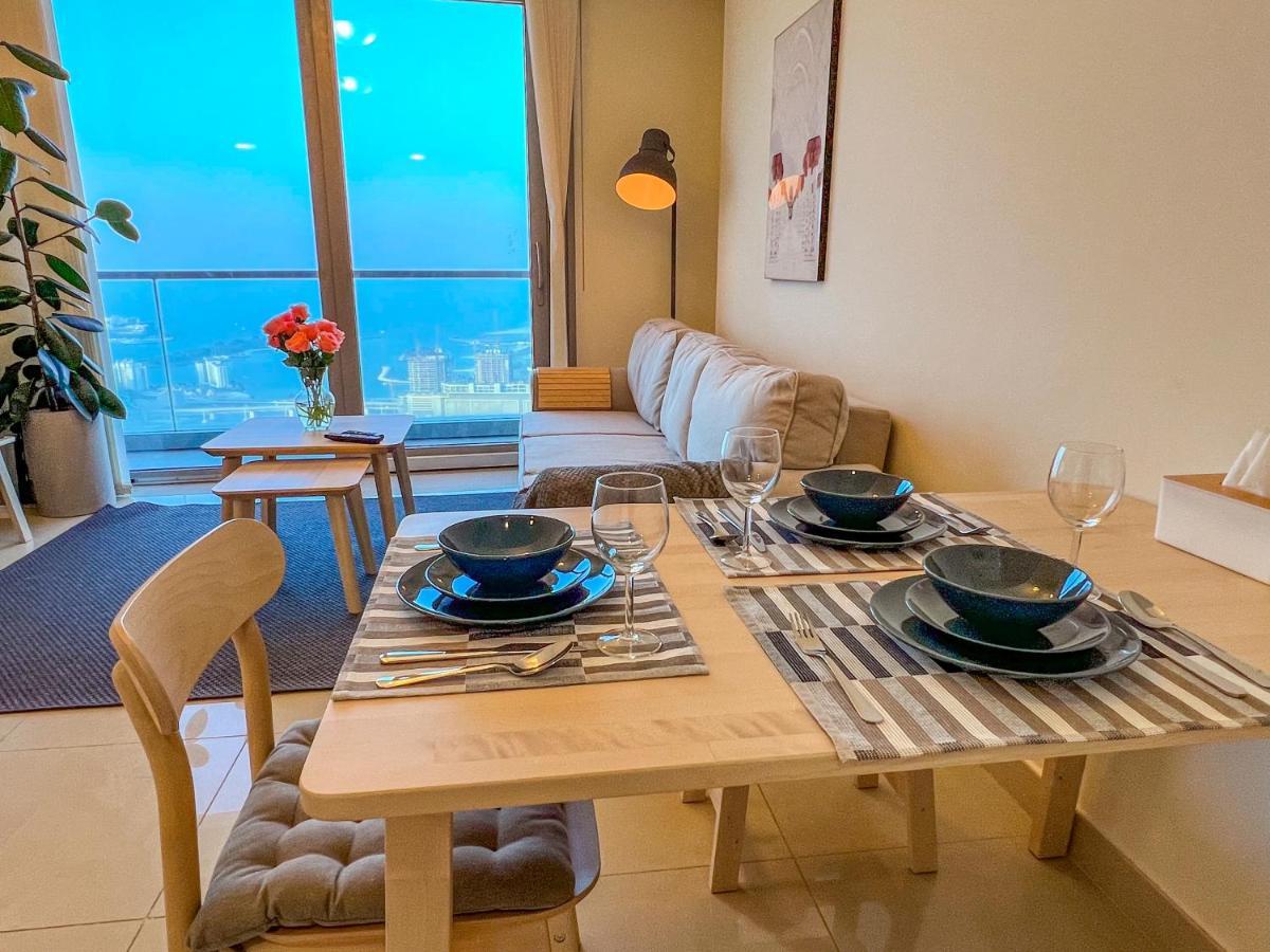Apartment La Buena Vida Marina: Luxe 1bd With Spectacular Sea Views Dubai